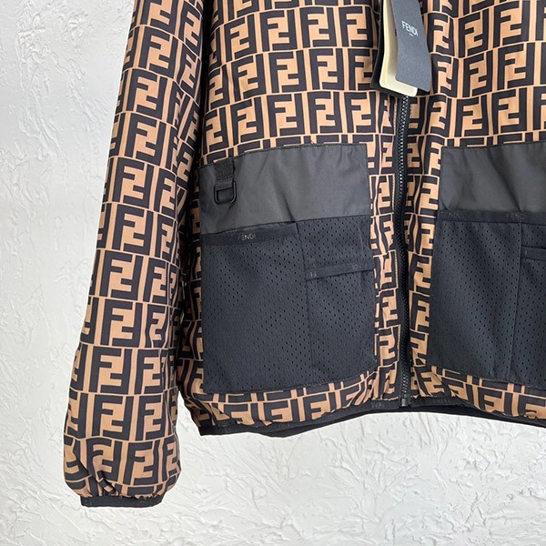 フェンディ ウィンドブレーカー 偽物◆Brown◆ fep13481